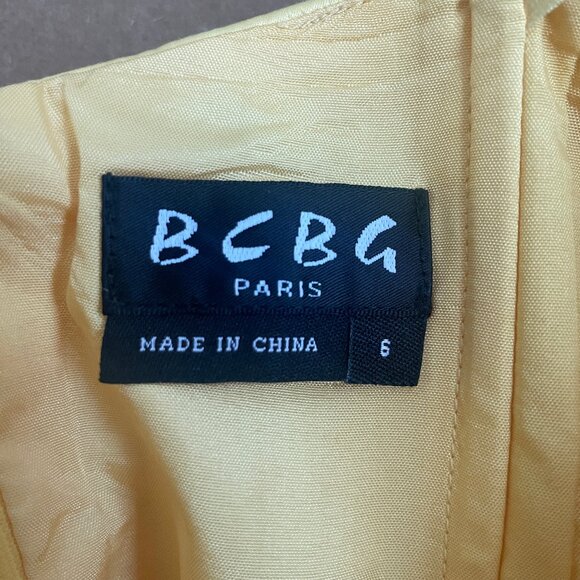 BCBG Paris Yellow Satin Dress - Size 6 - Picture 7 of 8
